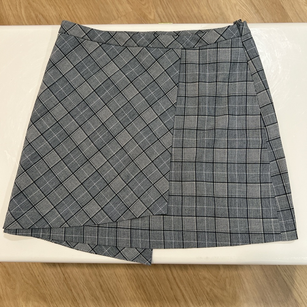Ganni Checkered Mini Skirt in Black and Gray